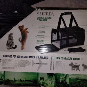 Dog or Cat carrier. Up to 16lbs, size M, black. Approved for airlines.